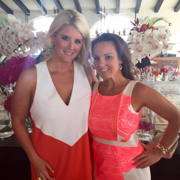 Meet your Posher, Margaux - Picture 1 of 1